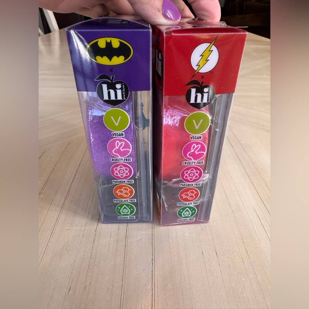 Hi Peach Layne - Hand Painted Justice League bath Bombs - Clean Ingredients! - Picture 9 of 16